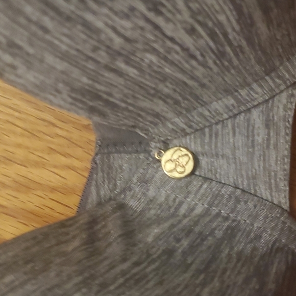 Jessica Simpson Heather Gray Bra SIZE 42D - Picture 2 of 5